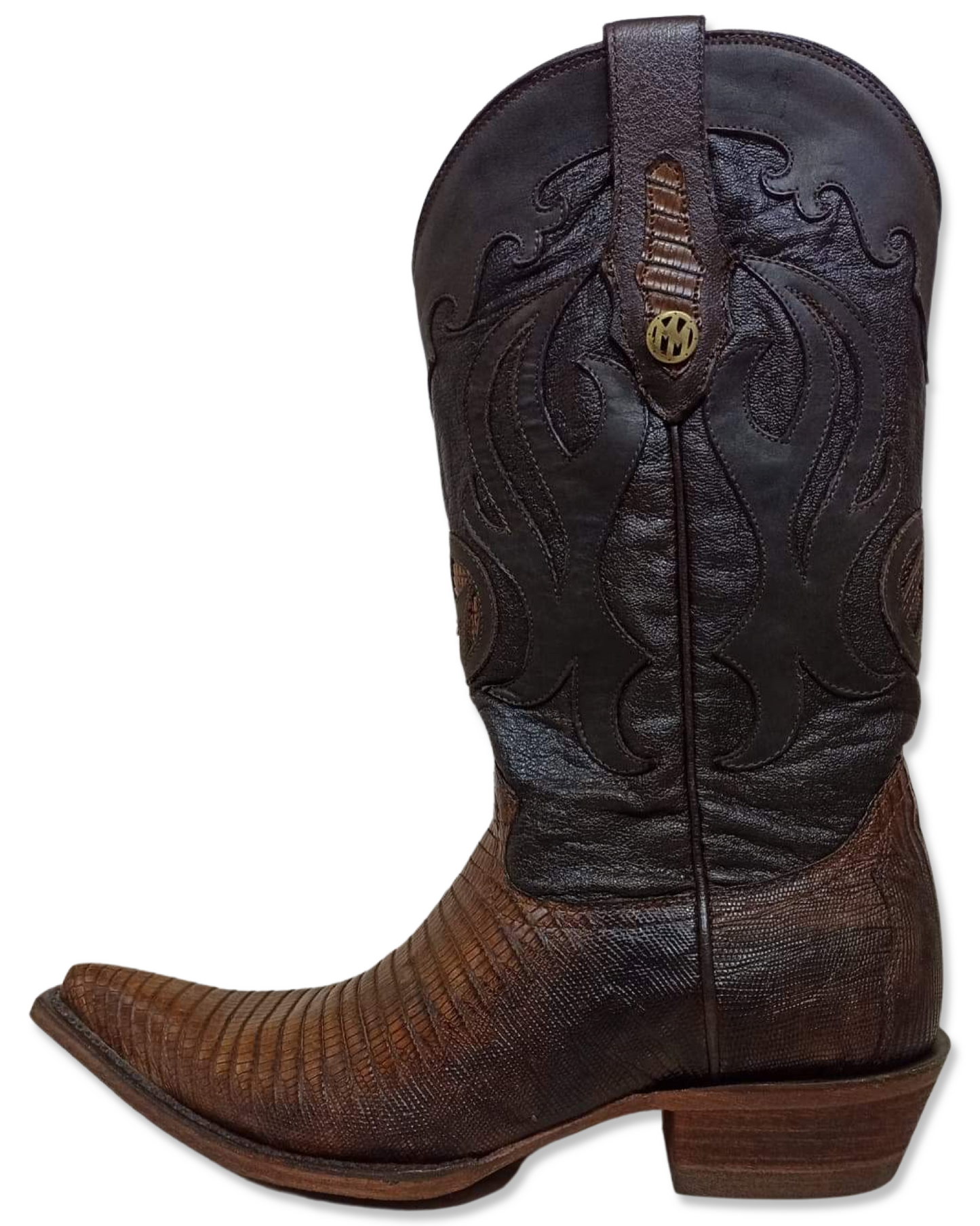 bota montana piel exotica (armadillo miel)