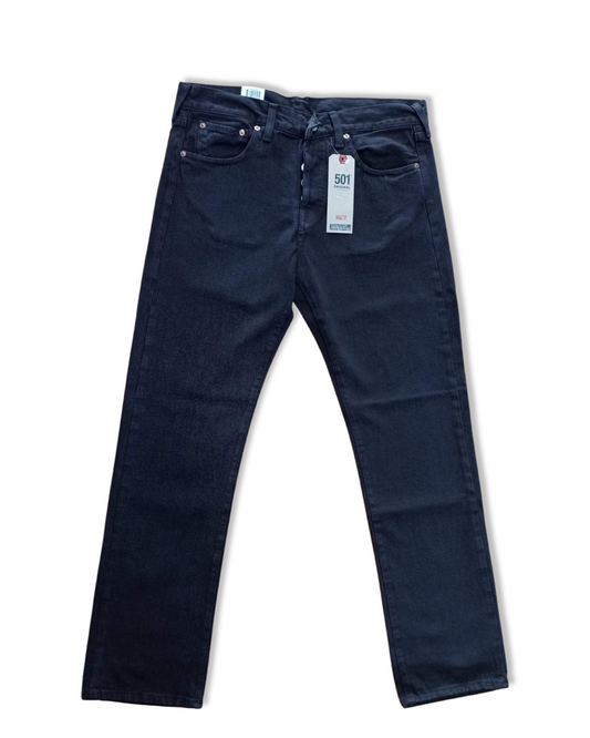 Pantalón LEVIS 501 color café oscuro