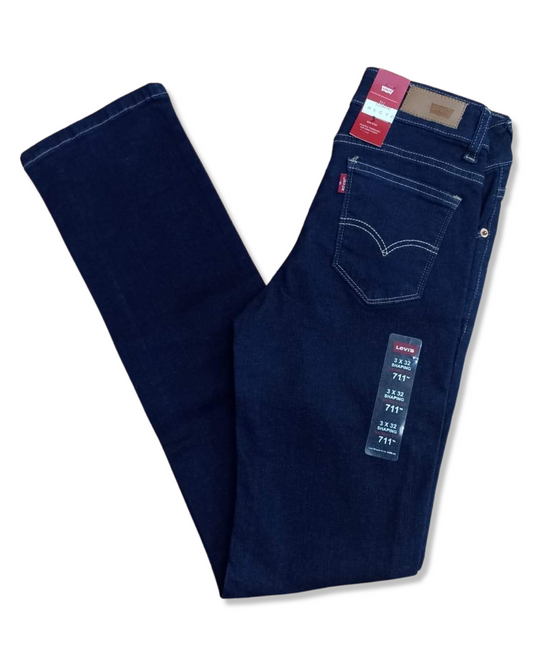 LEVIS 711 para dama corte recto